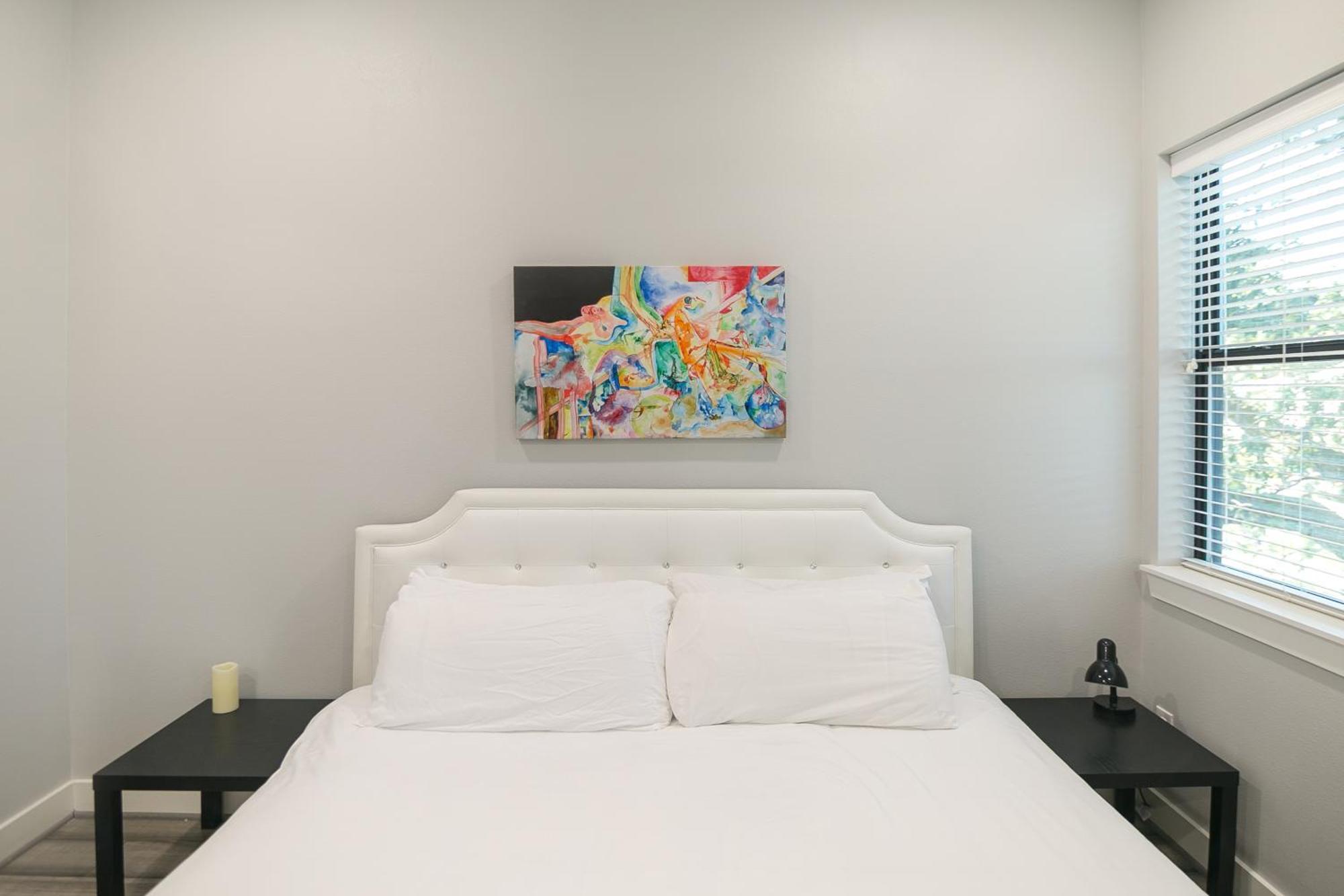 Montrose Guesthouse Suites By Dunyha Houston Eksteriør billede